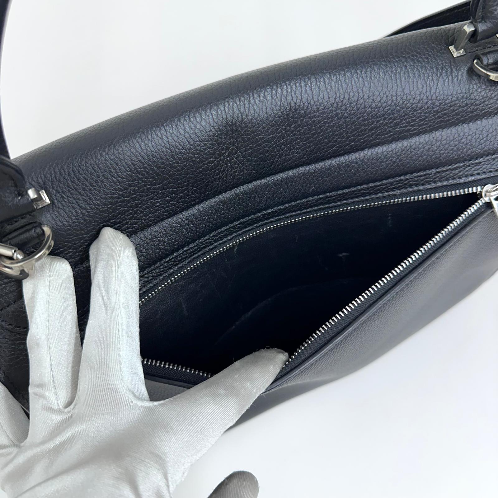 Céline Borsa Trapeze Medium in Pelle e Suede Nero
