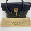 Céline Borsa a mano in pelle nera vintage con chiusura bijoux oro