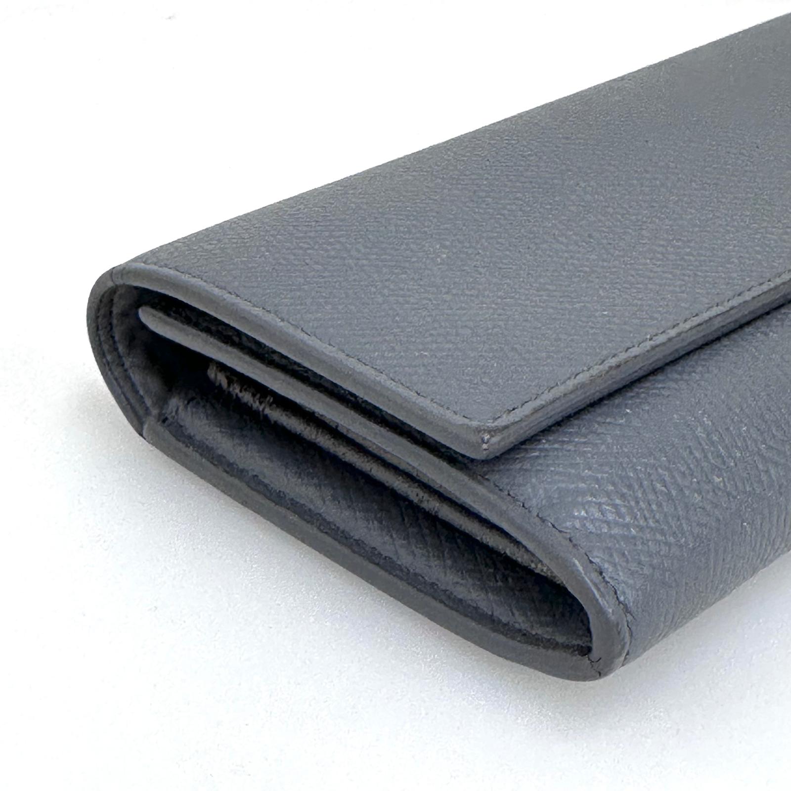 Celine Large Flap Wallet in Pelle di Vitello Granata Grigio