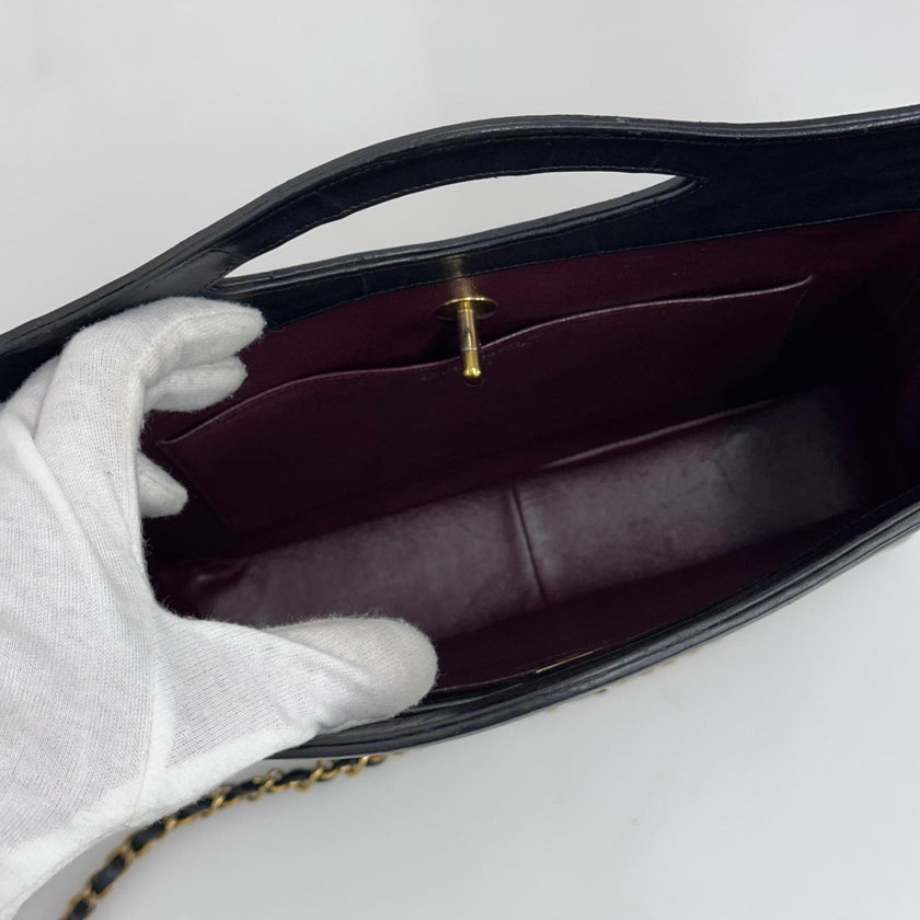 Chanel 31 Borsa Vintage Nera in Pelle Matelassé con Tracolla