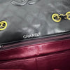 Chanel Borsa Classic Flap 25 in Pelle Nera con Finiture in Oro 24k