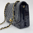 Chanel Borsa Diana Vintage in Vernice Nera Matelassé