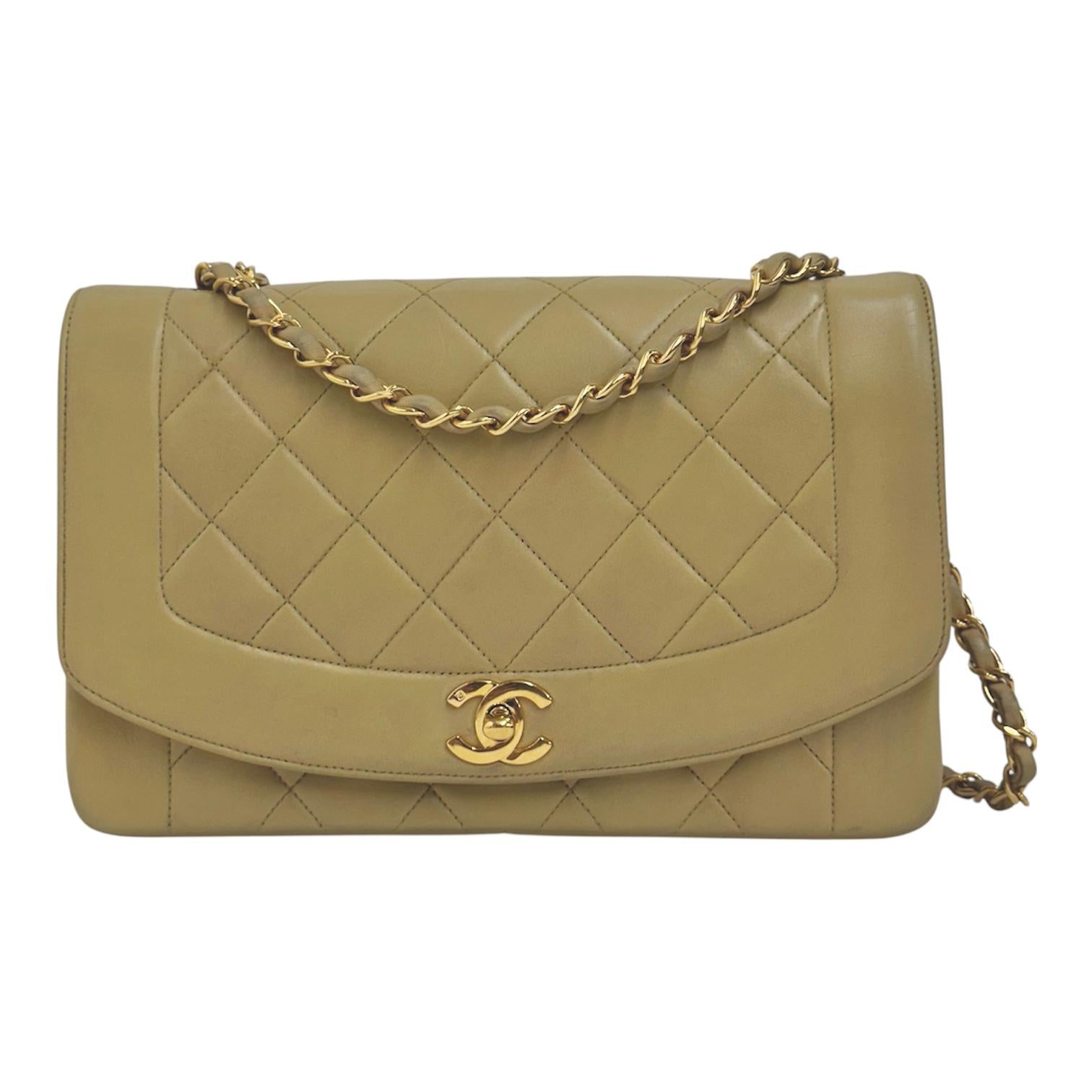 Chanel Borsa Diana Vintage in pelle beige