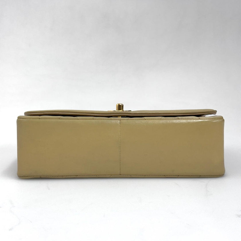 Chanel Borsa Diana Vintage in pelle beige