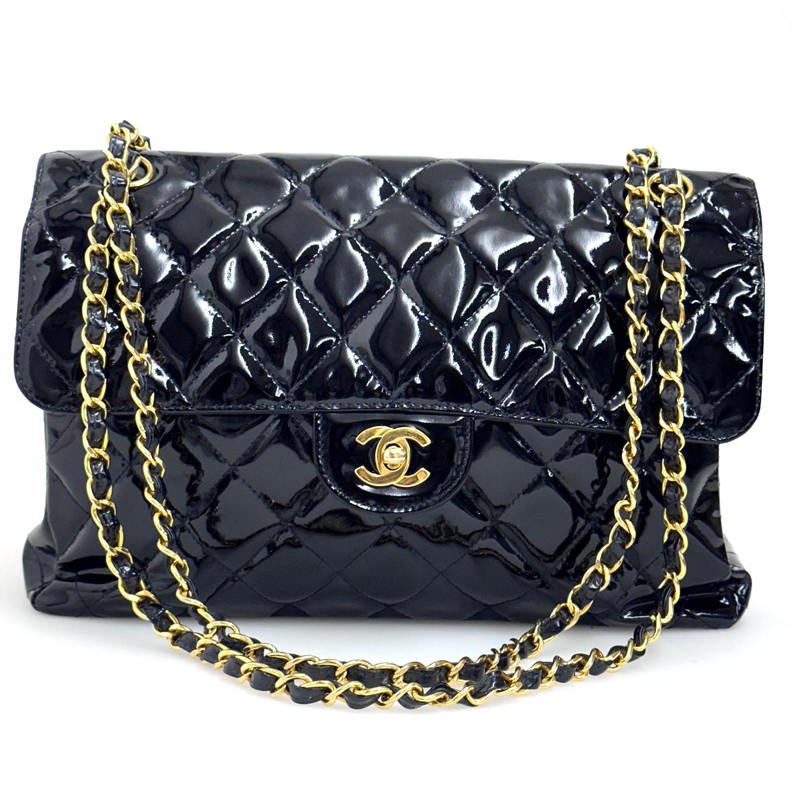 Chanel Borsa Double Flap 30 cm in pelle verniciata nera vintage 1996-1997