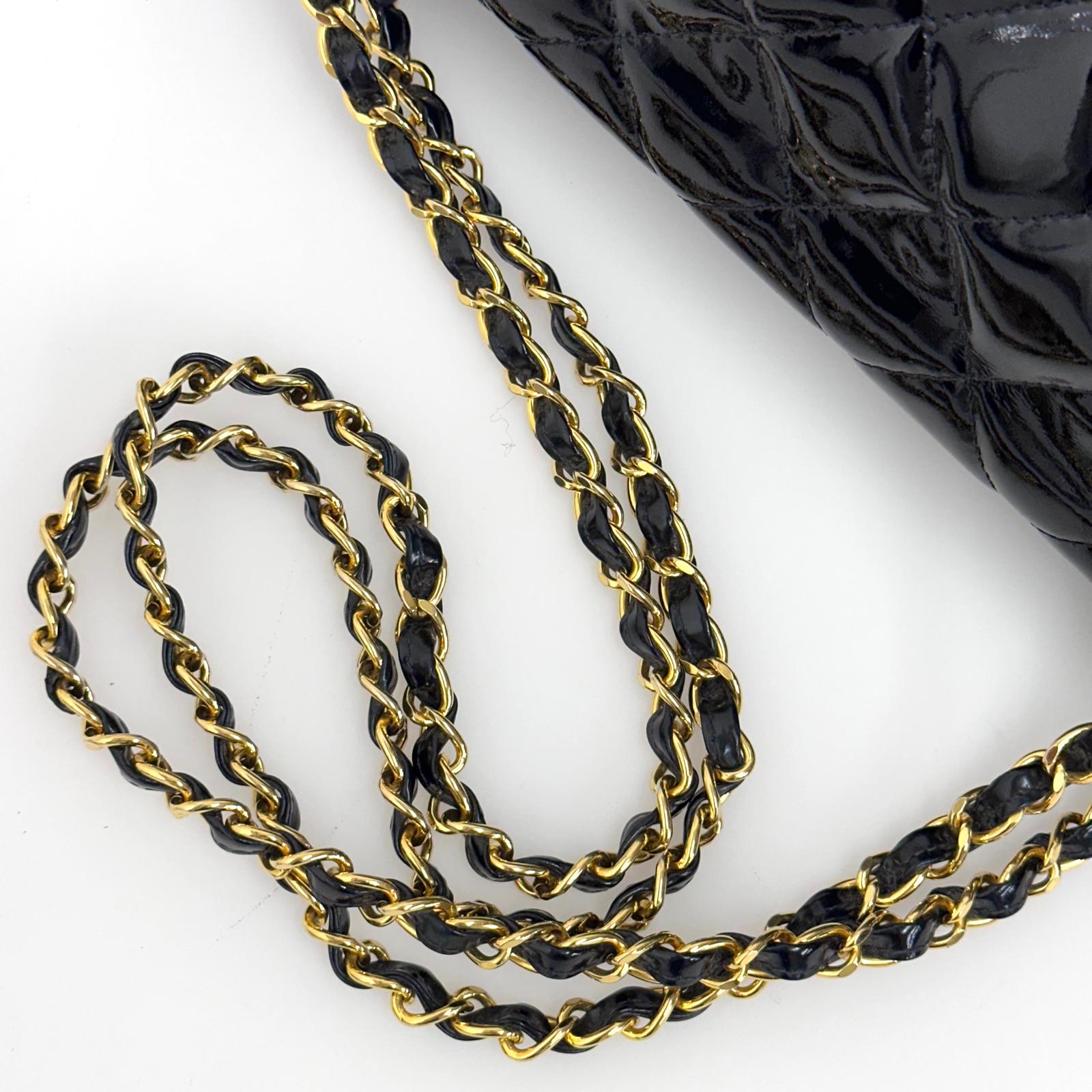 Chanel Borsa Double Flap 30 cm in pelle verniciata nera vintage 1996-1997