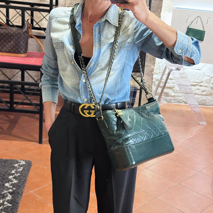 Chanel Borsa Gabrielle Media in Pelle Matelassé Verde Scuro