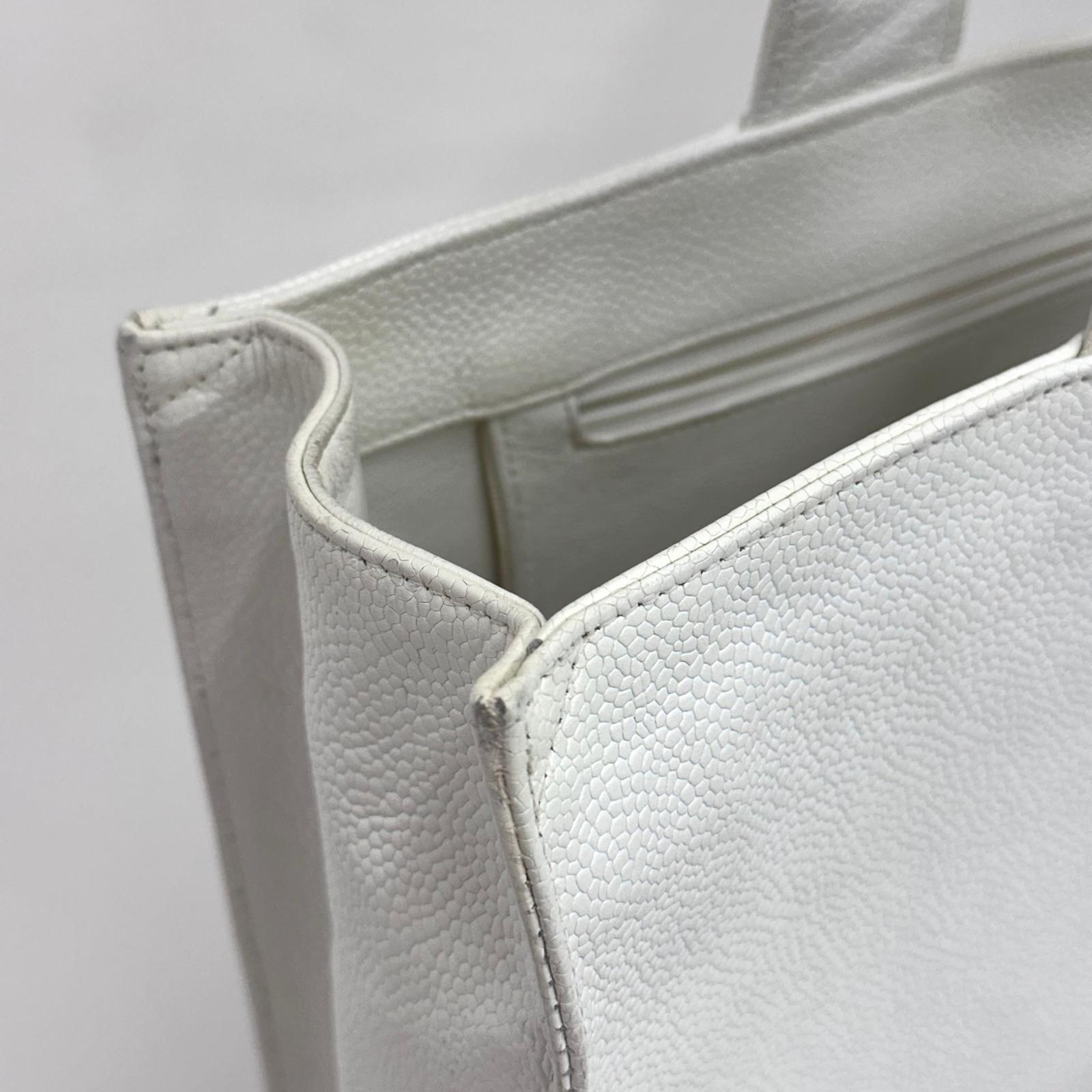 Chanel Borsa Shopping Tote CC Caviar Bianca