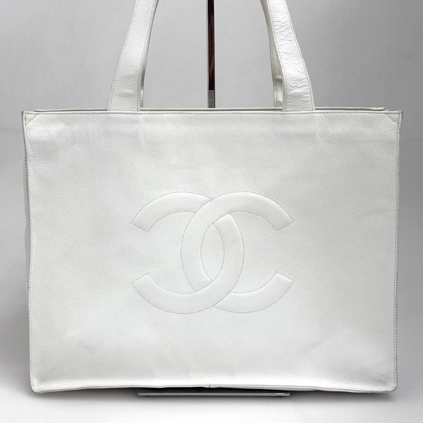 Chanel Borsa Shopping Tote CC Caviar Bianca