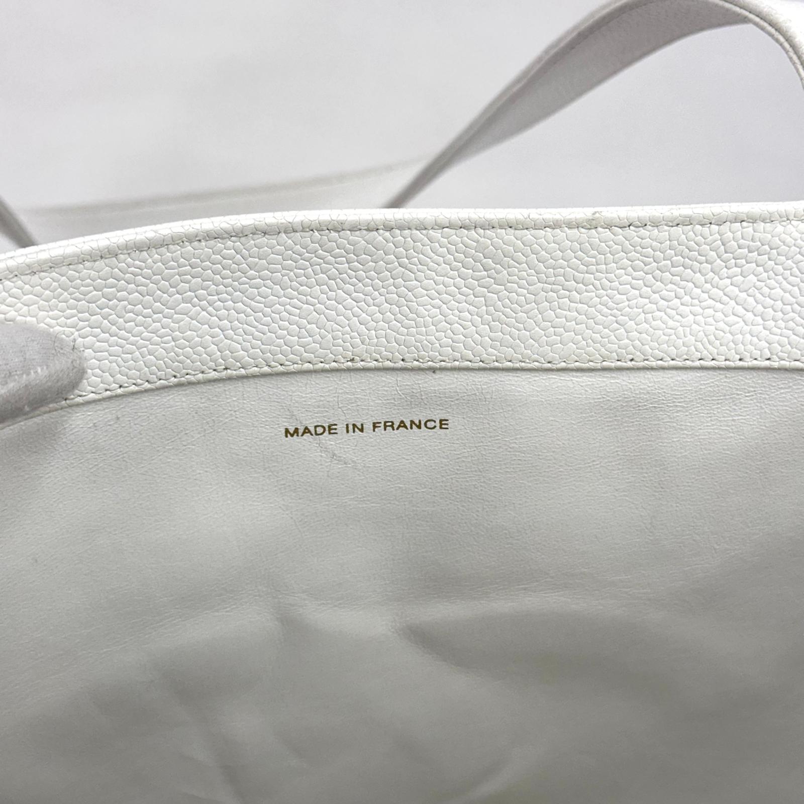 Chanel Borsa Shopping Tote CC Caviar Bianca