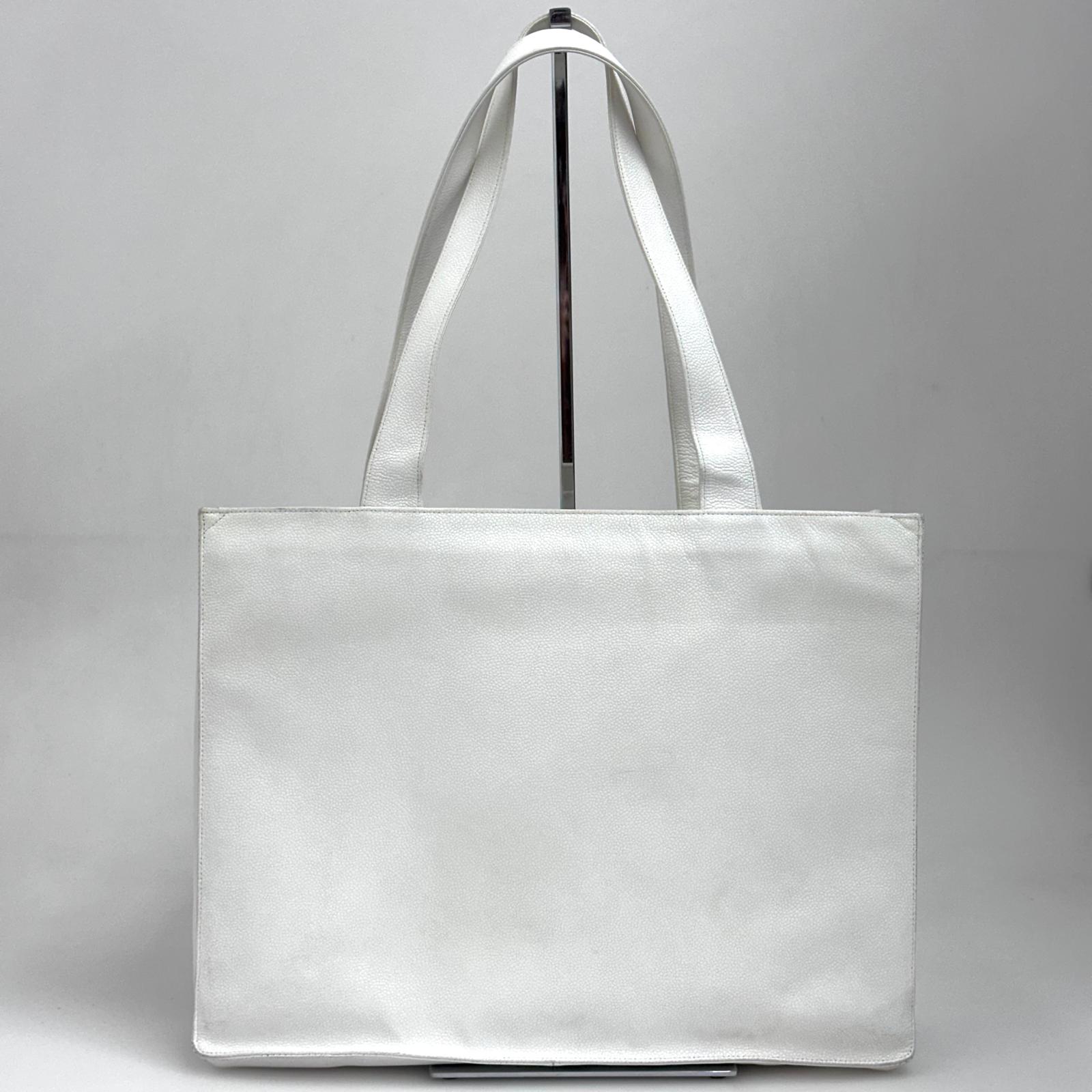 Chanel Borsa Shopping Tote CC Caviar Bianca