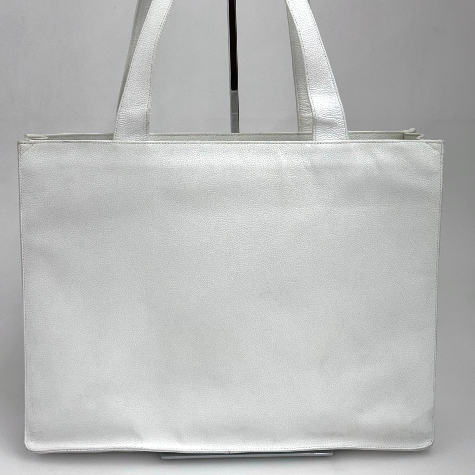 Chanel Borsa Shopping Tote CC Caviar Bianca