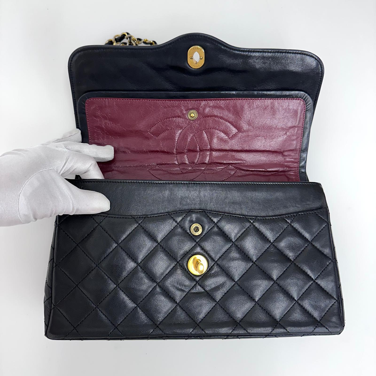 Chanel Borsa Timeless Classic Double Flap Limited Paris Vintage in pelle nera