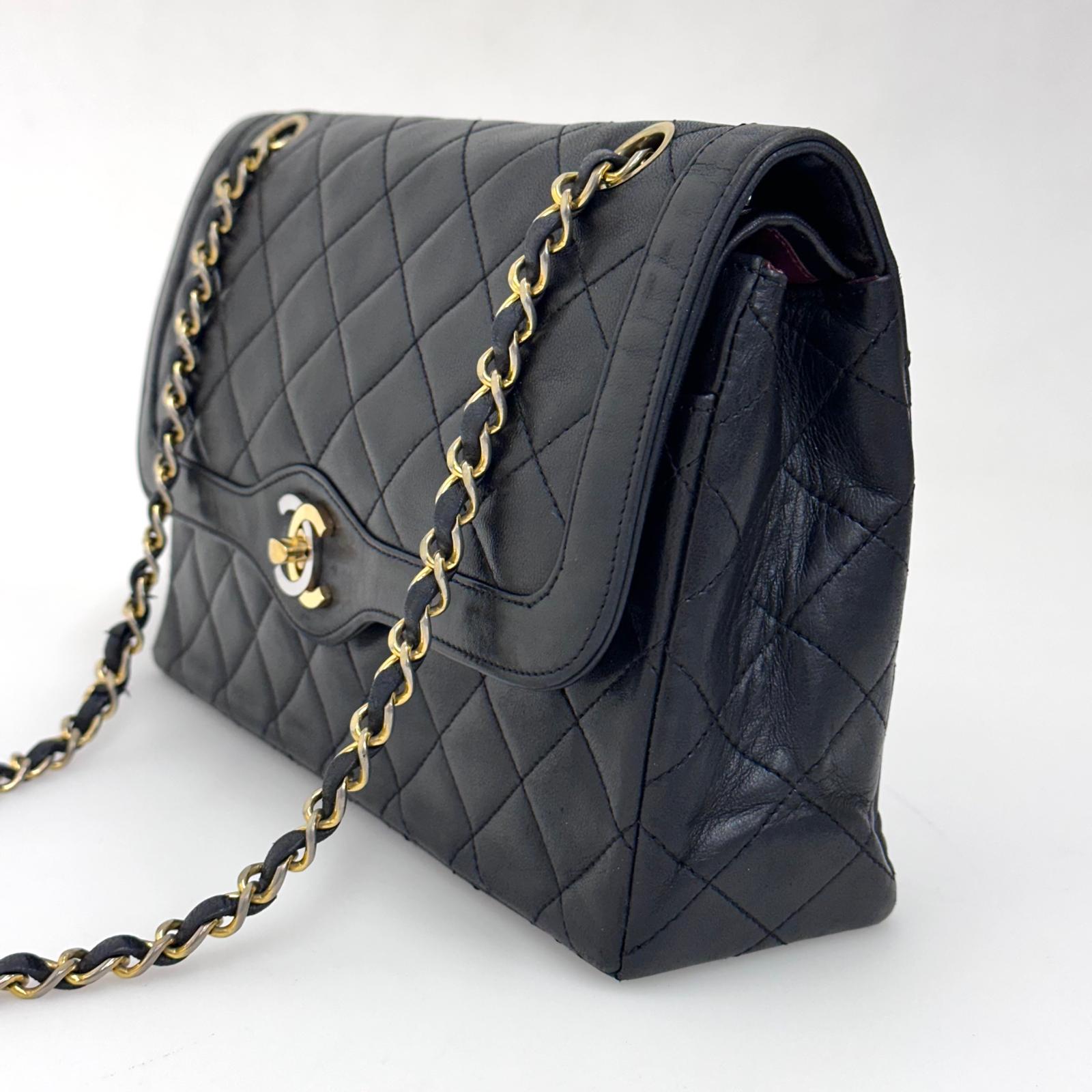Chanel Borsa Timeless Classic Double Flap Limited Paris Vintage in pelle nera