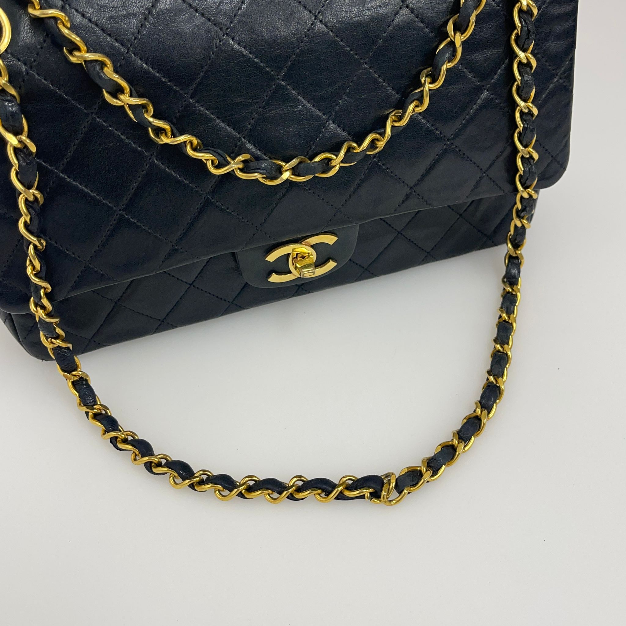 Chanel Borsa Vintage Timeless Classica 25 Doppia Patta in Pelle di Agnello Nera
