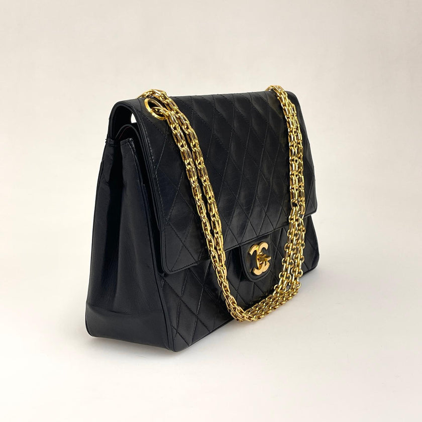 Chanel Borsa Timeless Classica Vintage 27 Doppia Patta in Pelle di Agnello Nero