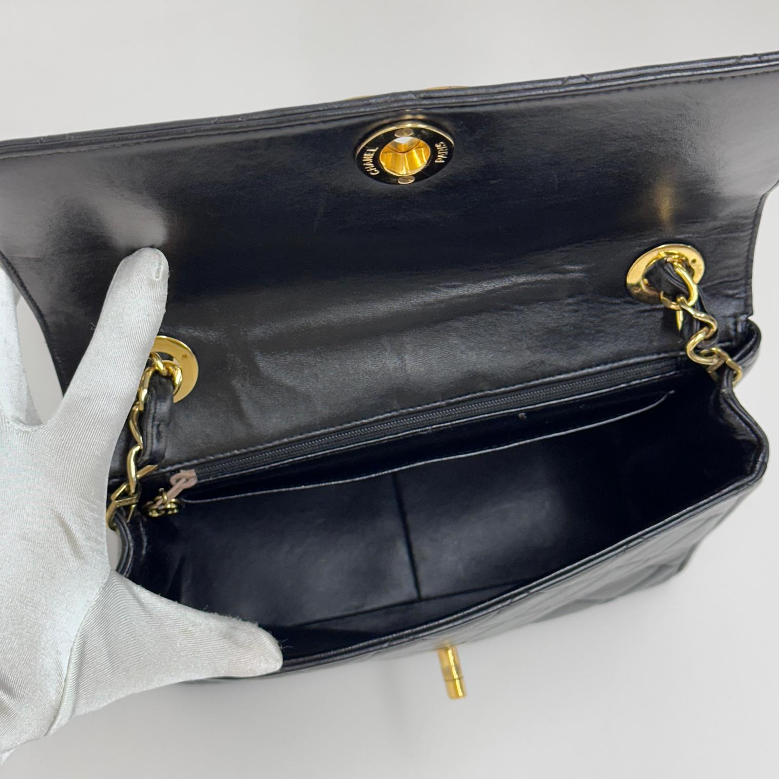 Chanel Borsa Timeless Classica Vintage Nera Matelassé 1994–1996