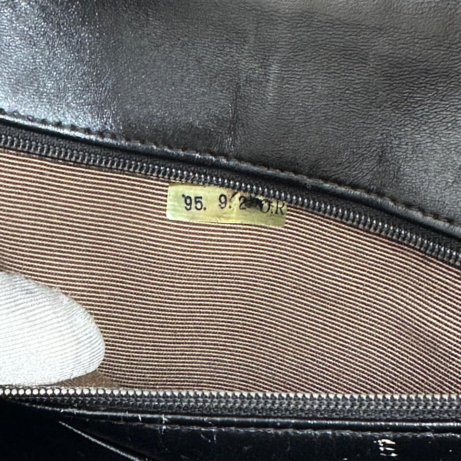 Chanel Borsa Timeless Classica Vintage Nera Matelassé 1994–1996