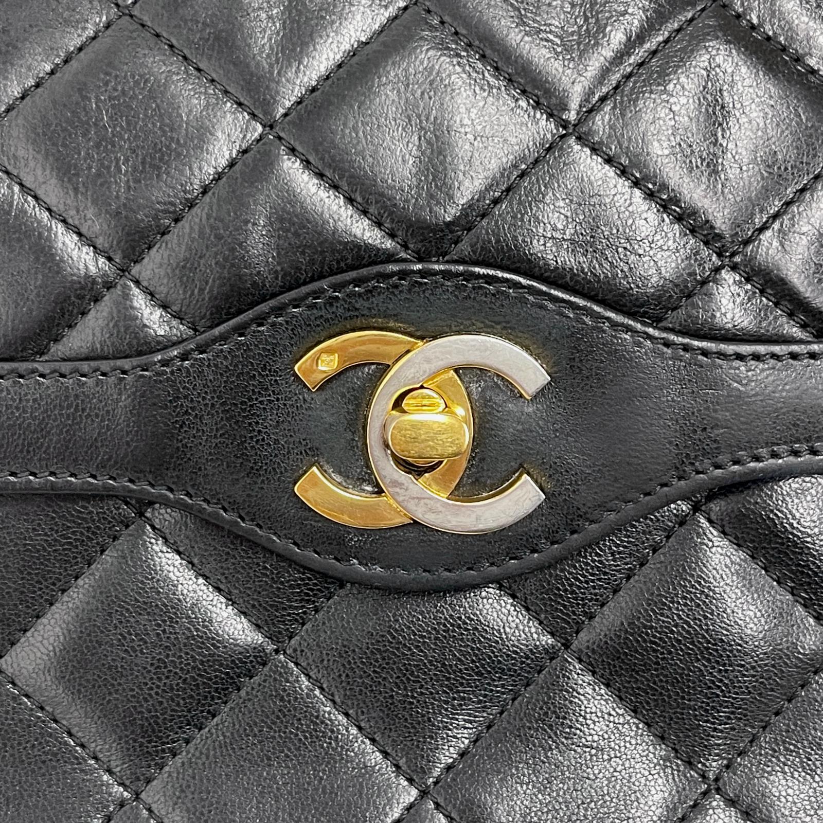 Chanel Borsa Vintage Timeless 25 Limited Paris in Pelle Nera