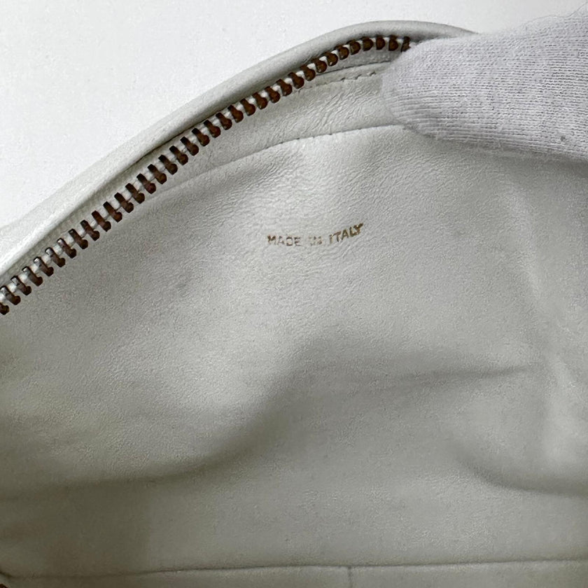 Chanel Borsa Vintage Camera Bag Bianca con Nappina