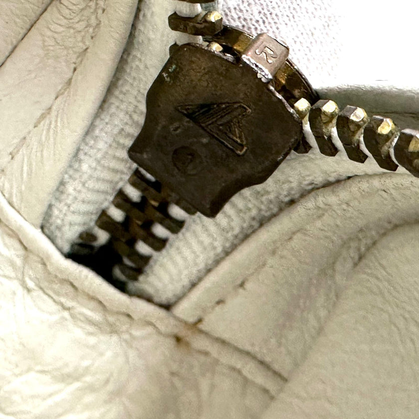 Chanel Borsa Vintage Camera Bag Bianca con Nappina