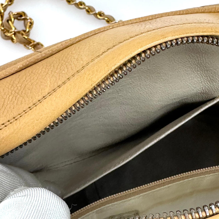 Chanel Borsa Vintage Camera Bag Caviar Beige