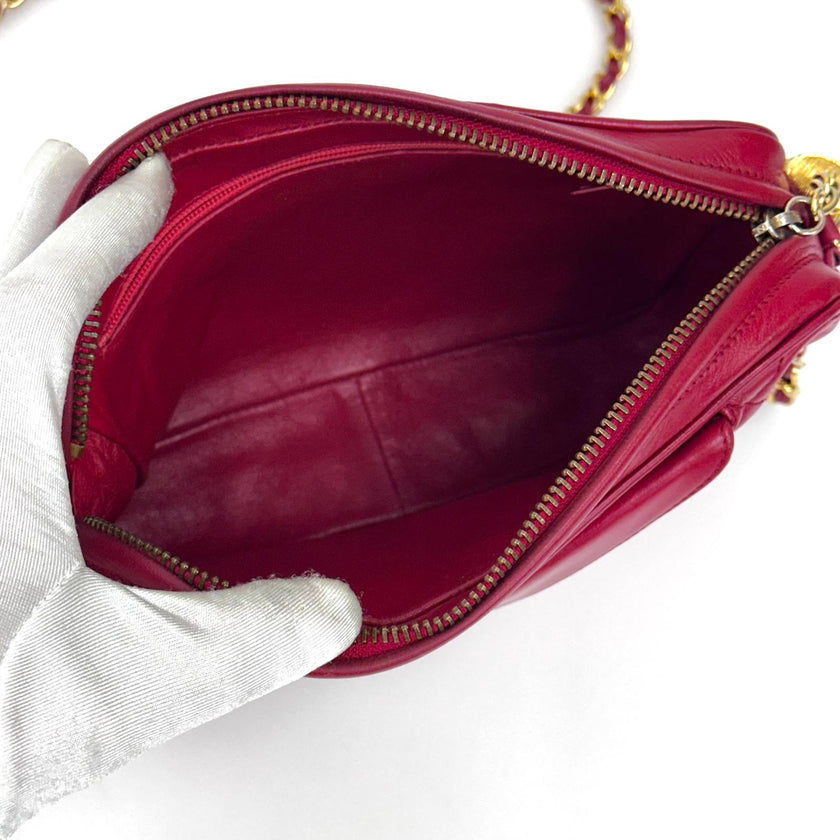 Chanel Borsa Vintage Camera Bag Matelassé Rosso con Nappina