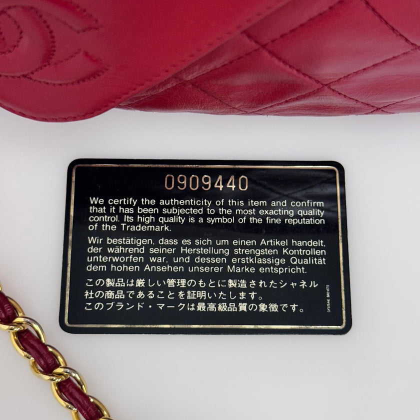Chanel Borsa Vintage Camera Bag Matelassé Rosso con Nappina