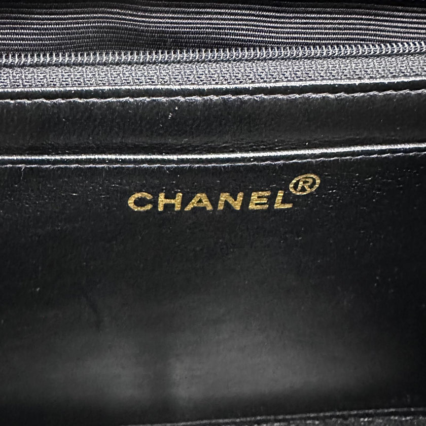 Chanel Borsa Vintage Jumbo 30 Single Flap in Agnello Nero