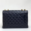 Chanel Borsa Vintage Jumbo 30 Single Flap in Agnello Nero
