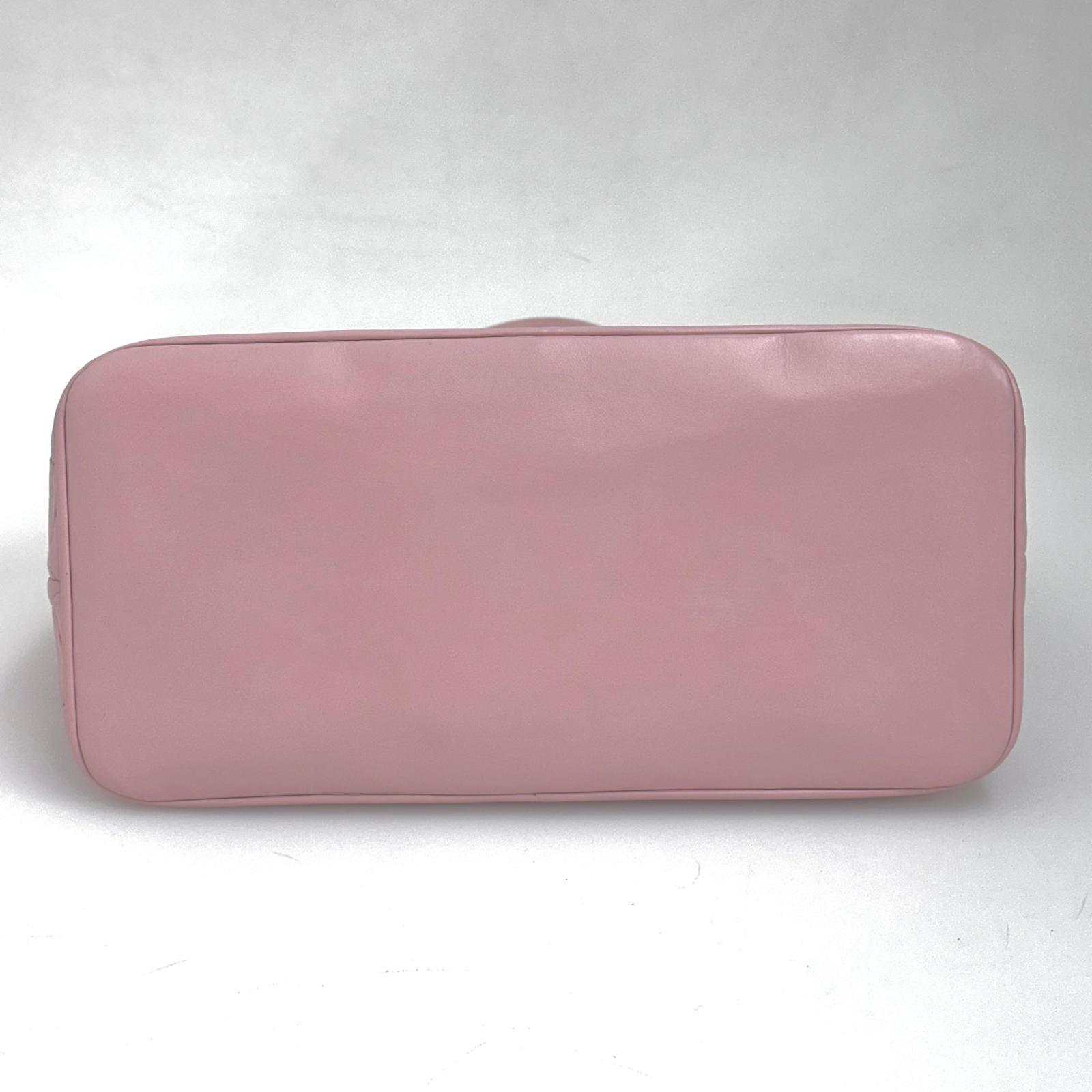 Chanel Borsa Vintage a Mano Medaillon in Pelle di Agnello Rosa