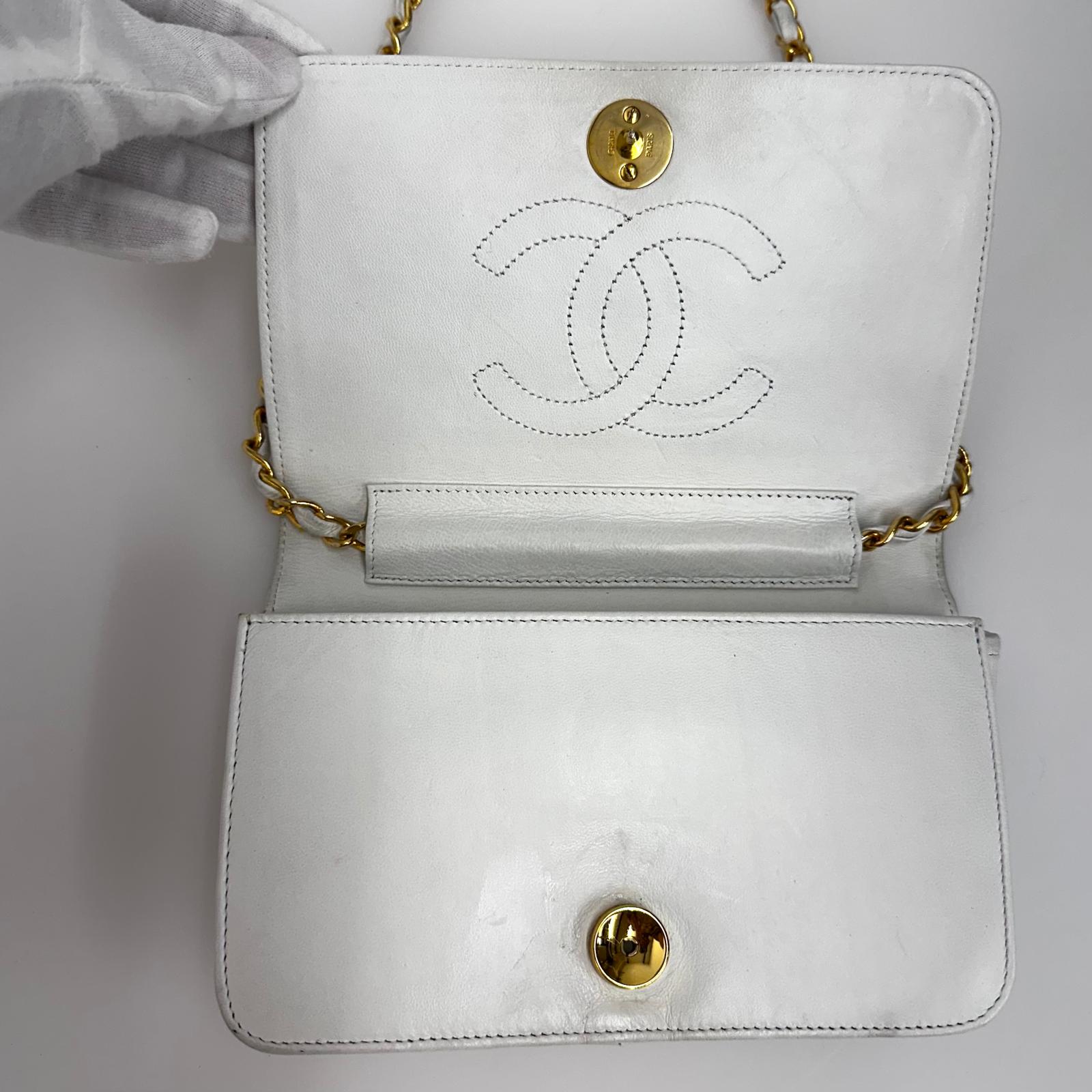 Chanel Borsa Vintage a Spalla Mini Classic Flap 19 cm in Pelle Bianca