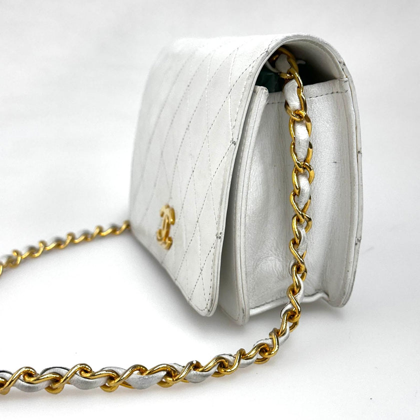 Chanel Borsa Vintage a Spalla Mini Classic Flap 19 cm in Pelle Bianca