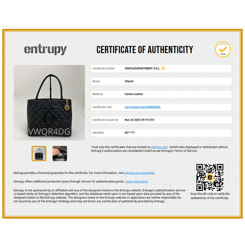 Chanel Borsa a spalla Medaillon Tote in pelle Caviar nera