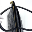 Chanel Borsa a spalla Medaillon Tote in pelle Caviar nera