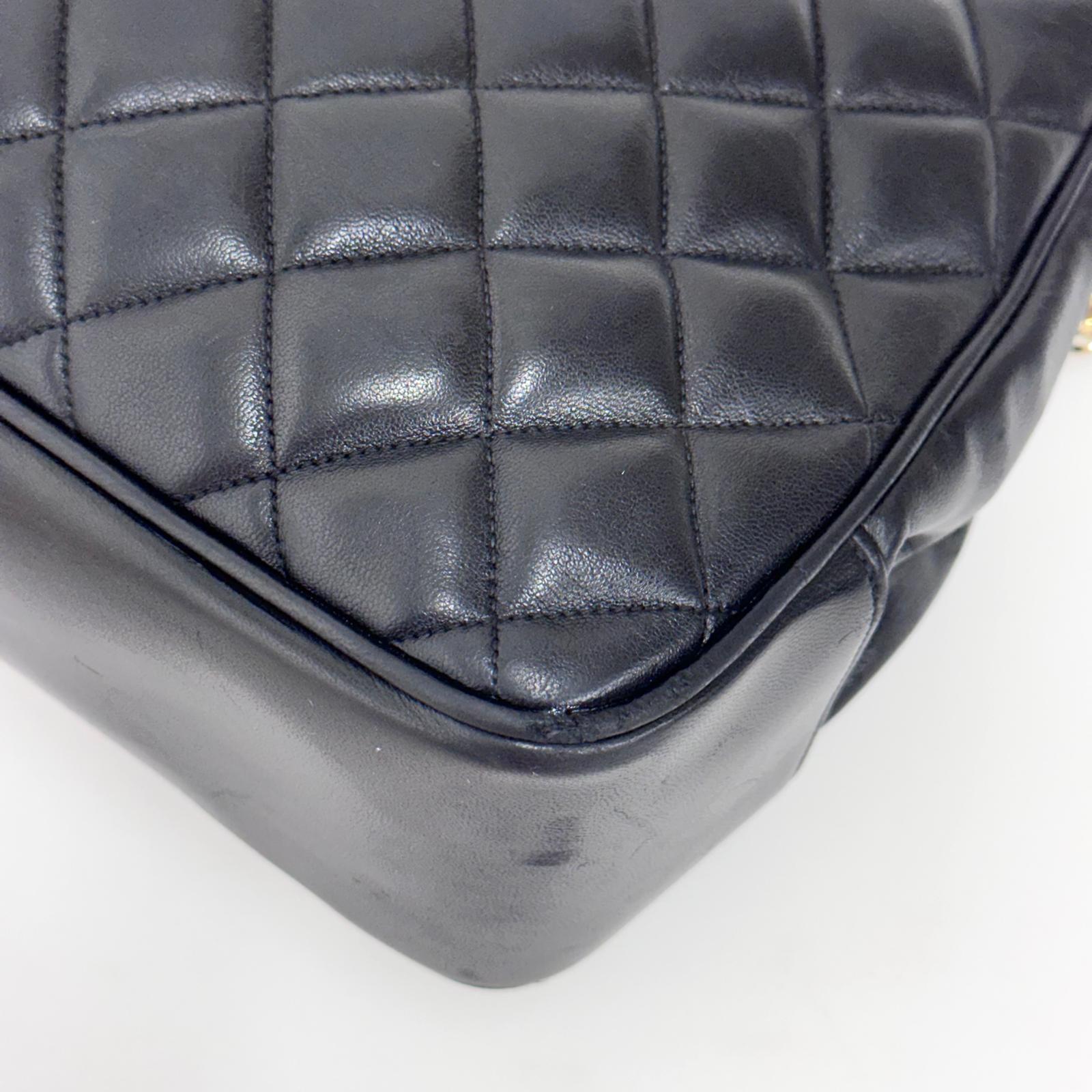 Chanel Borsa a spalla in pelle nera