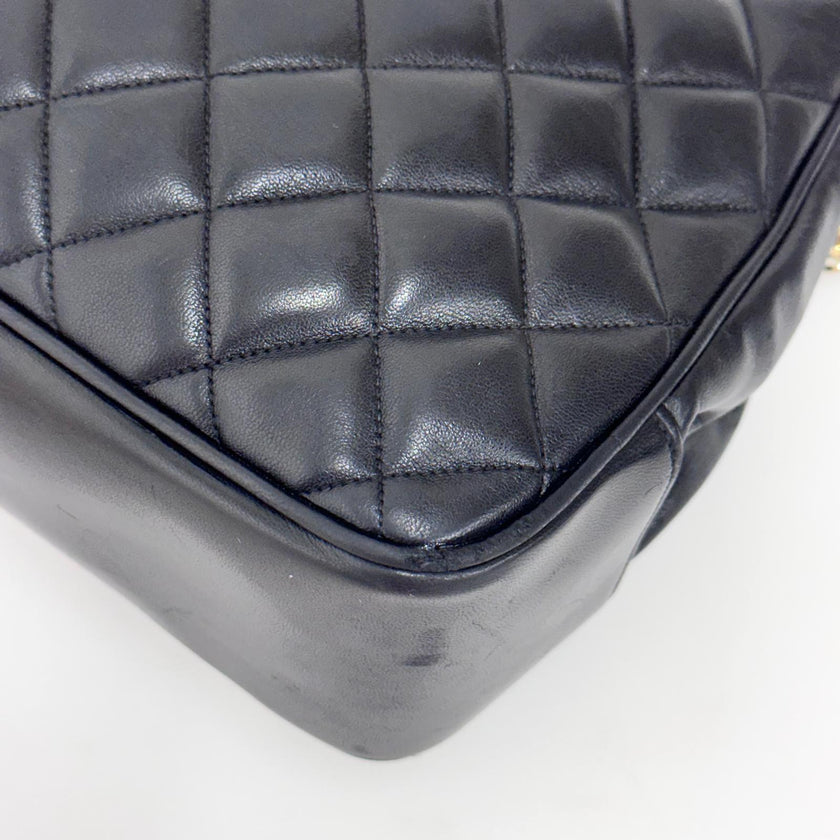 Chanel Borsa a spalla in pelle nera