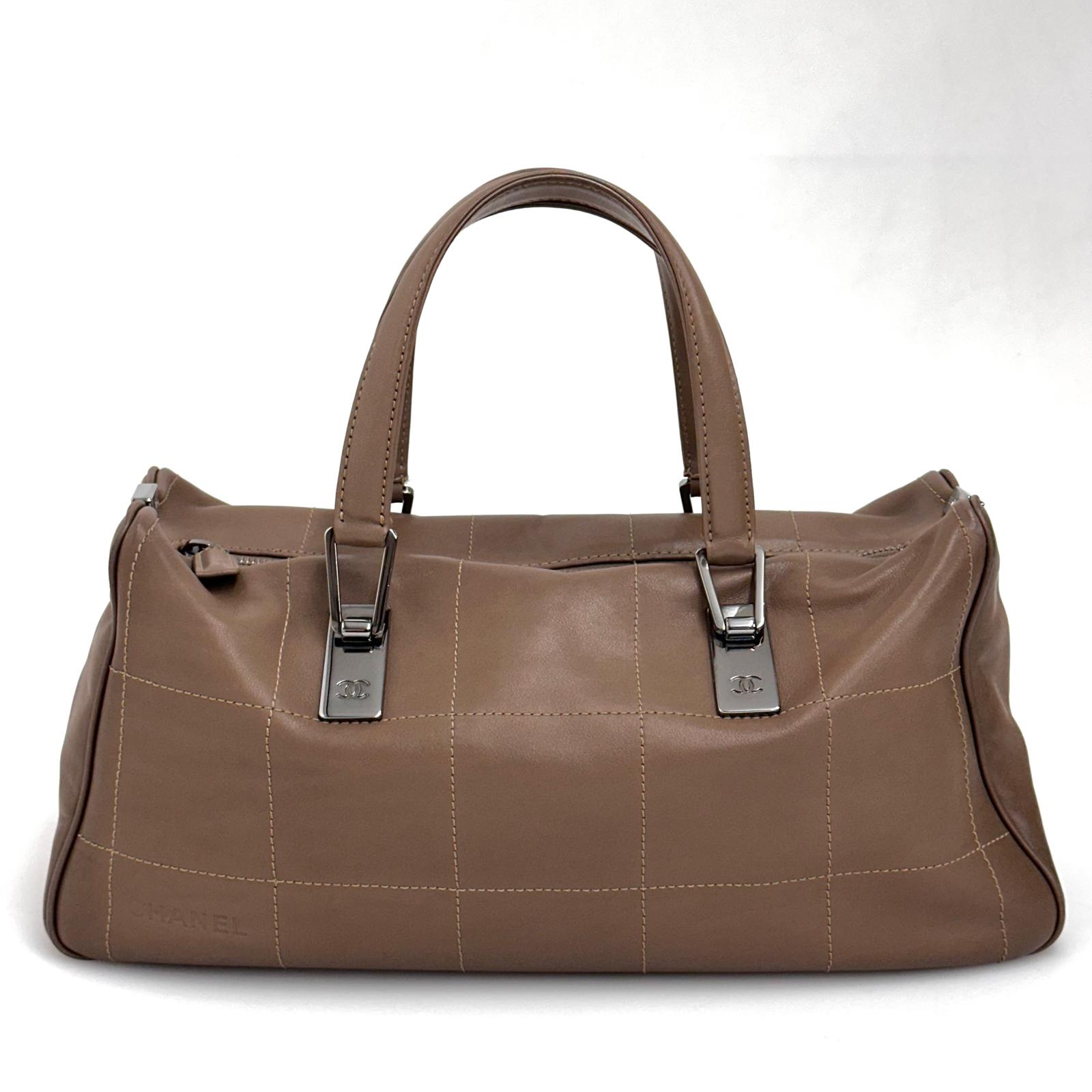 Chanel Bowling Bag Barretta di Cioccolato in pelle Taupe