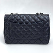 Chanel Classic Flap 30 in Pelle Lambskin Nera con Hardware Argento