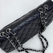 Chanel Classic Flap 30 in Pelle Lambskin Nera con Hardware Argento