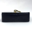 Chanel Classic Flap Vintage in Pelle Nera e finiture oro