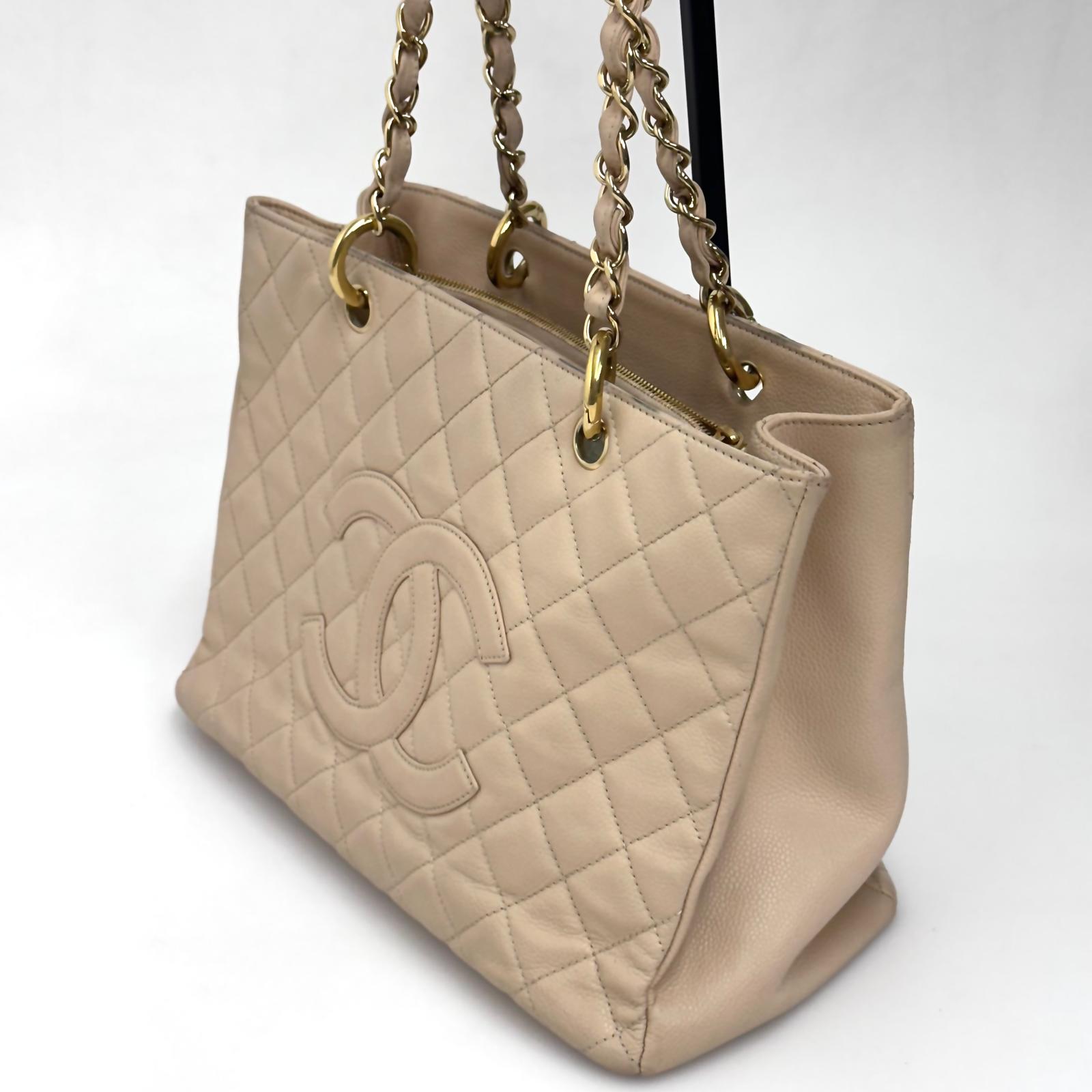 Chanel GST Grand Shopping Tote Beige in Pelle Caviar