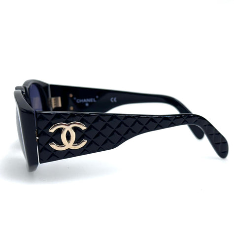 Chanel Occhiali da Sole CC Quilted Nero
