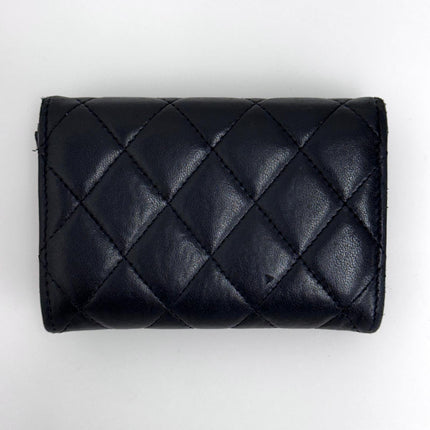 Chanel Porta Carte in Pelle Trapuntata Nera con Logo Dorato