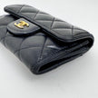 Chanel Porta Carte in Pelle Trapuntata Nera con Logo Dorato
