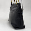 Chanel Shopper Oversize in Pelle Liscia e Trapuntata con Catena Dorata