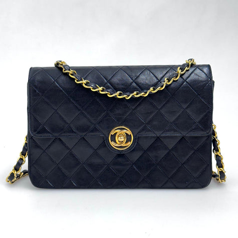 Chanel Vintage Single Flap in Black Leather with Gold Hardware
