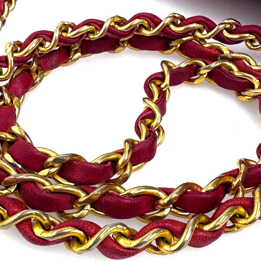 Chanel borsa Classic Flap 25 cm in pelle di agnello rossa anni ’90