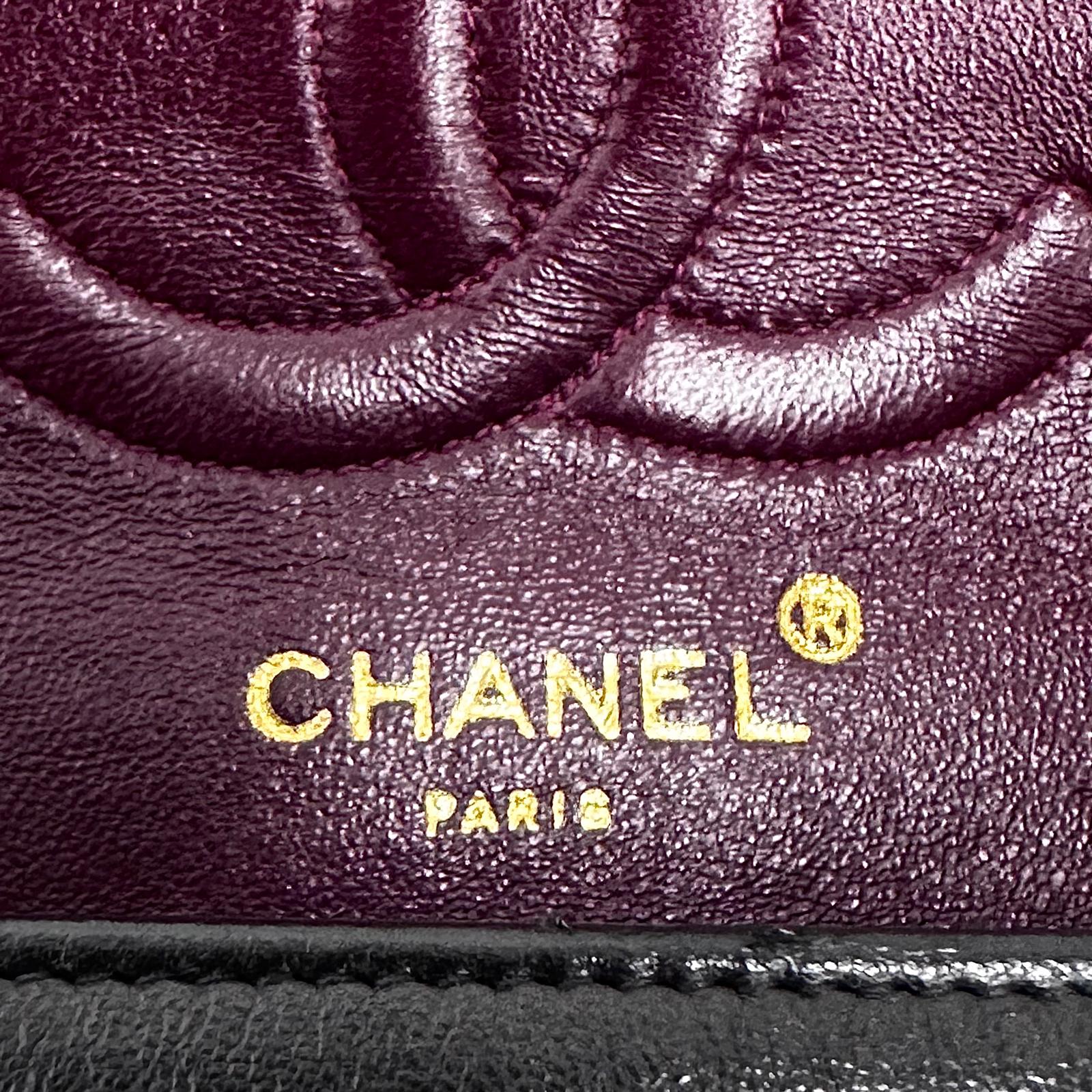 Chanel borsa Classic Single Flap 25 Paris limited in pelle di agnello nera