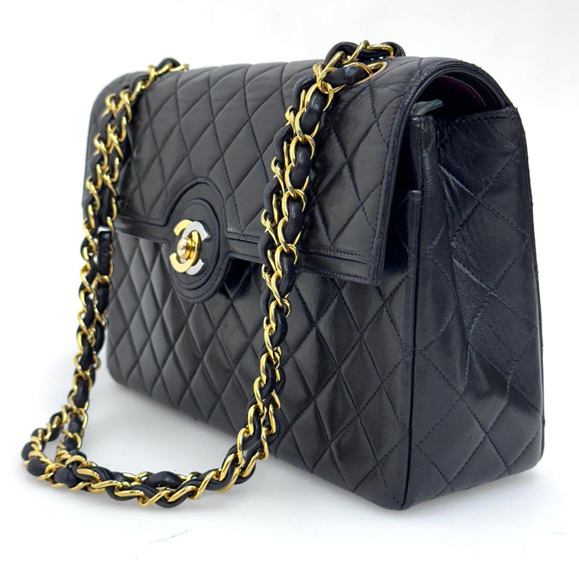Chanel borsa Classic Single Flap 25 Paris limited in pelle di agnello nera